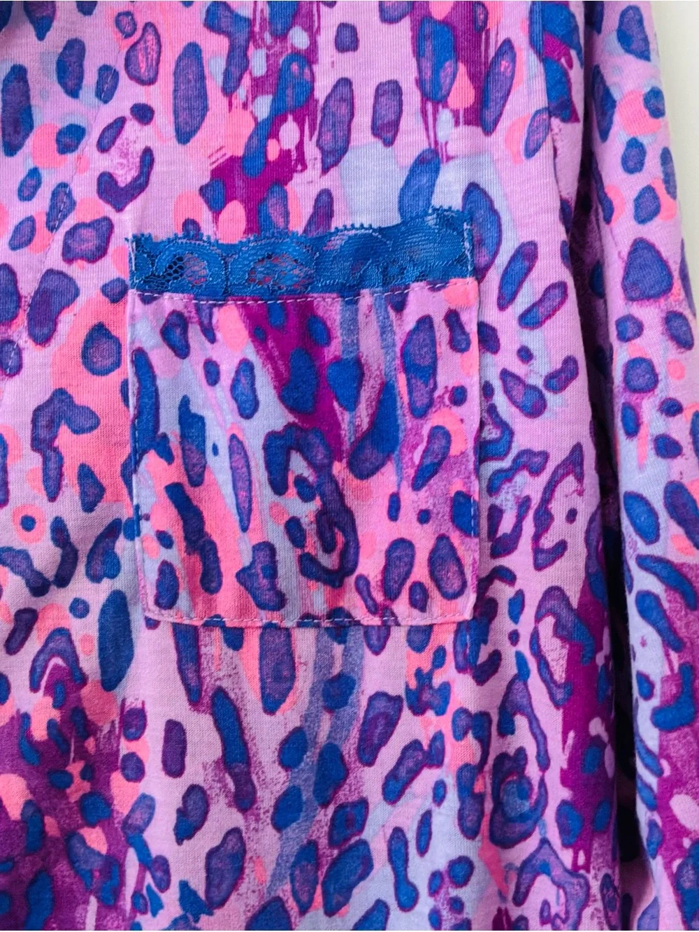 Women’s Rhonda Shear Purple/Blue Leopard Print Pajama Set Top and Pants Size M